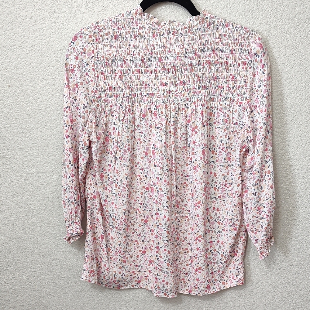 *NWT Cynthia Rowley Pink White Floral Smocked Blouse Long Sleeve Flowy Blouse - Picture 5 of 6